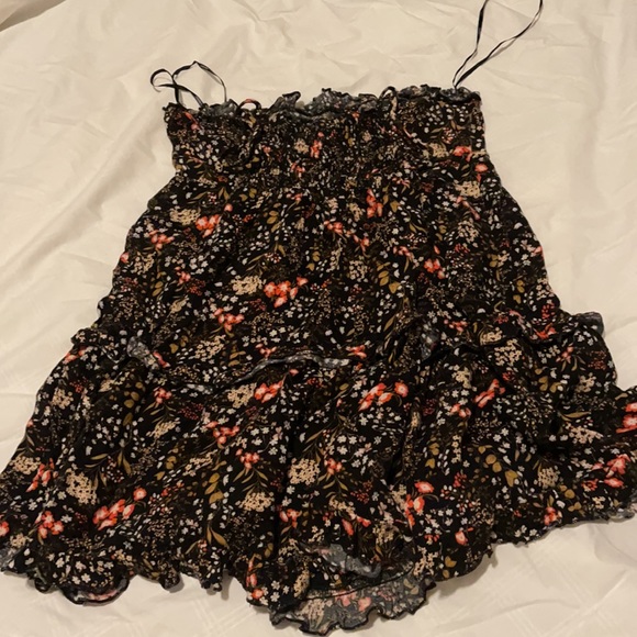 Dress - Picture 6 of 9